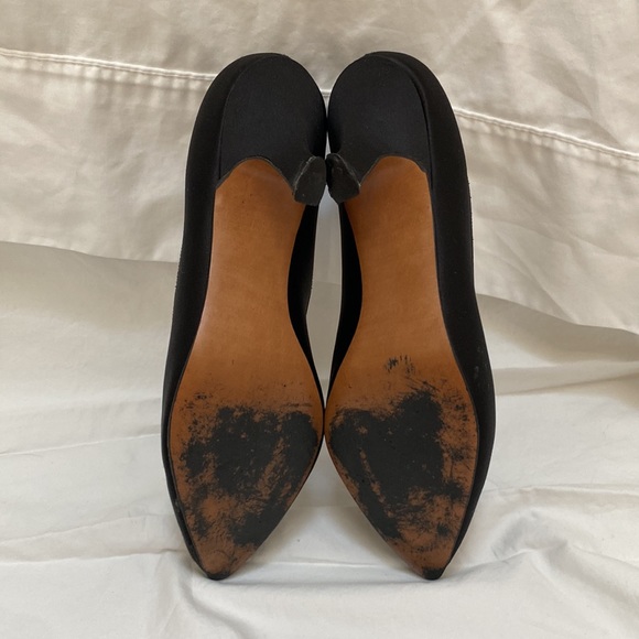 Dolce by Pierre Women’s vintage satin closed-toe heel. Size 7. - Picture 6 of 8